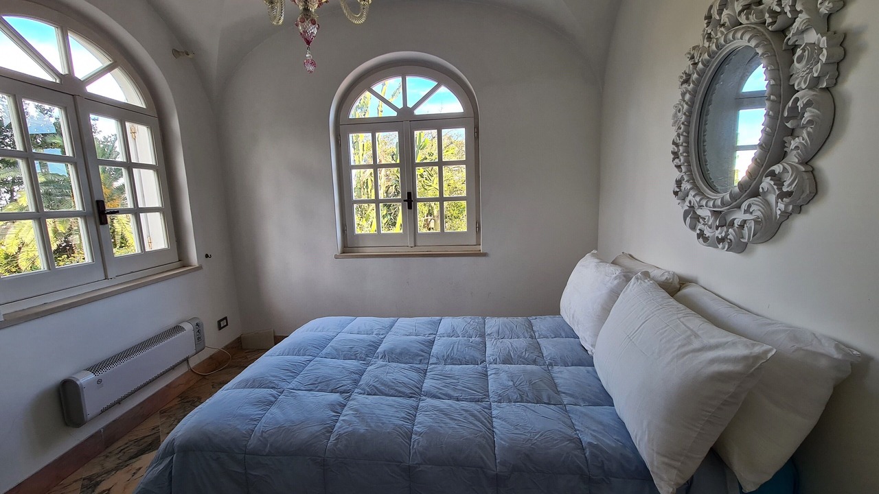Photo of Bedroom in Capri