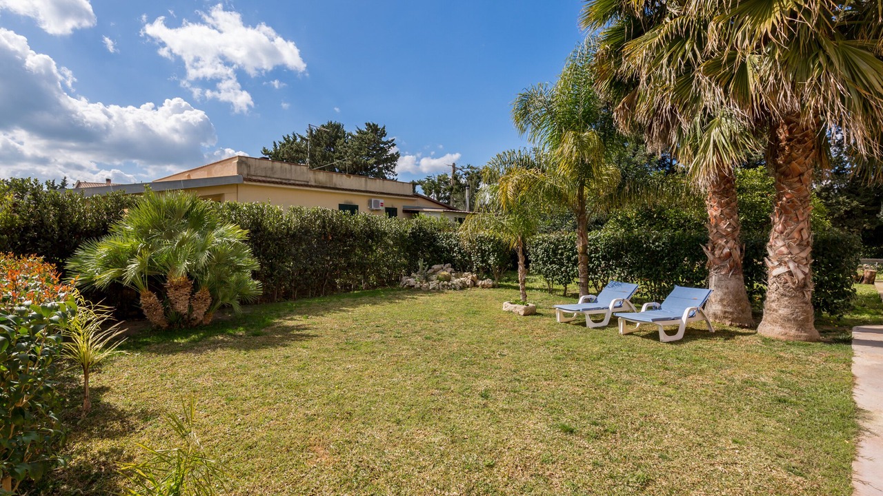 Photo of Outdoor in Avola