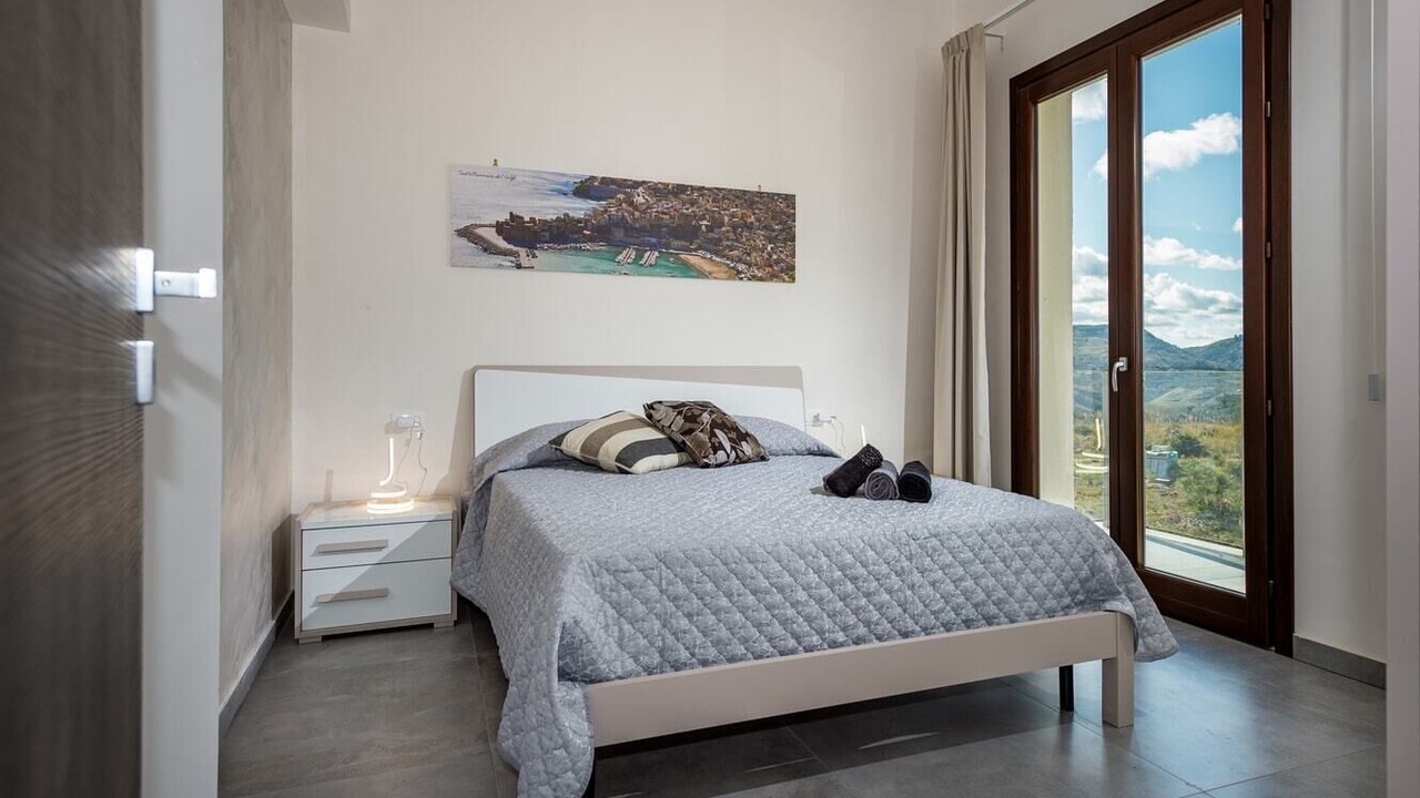 Photo of Bedroom in Scopello