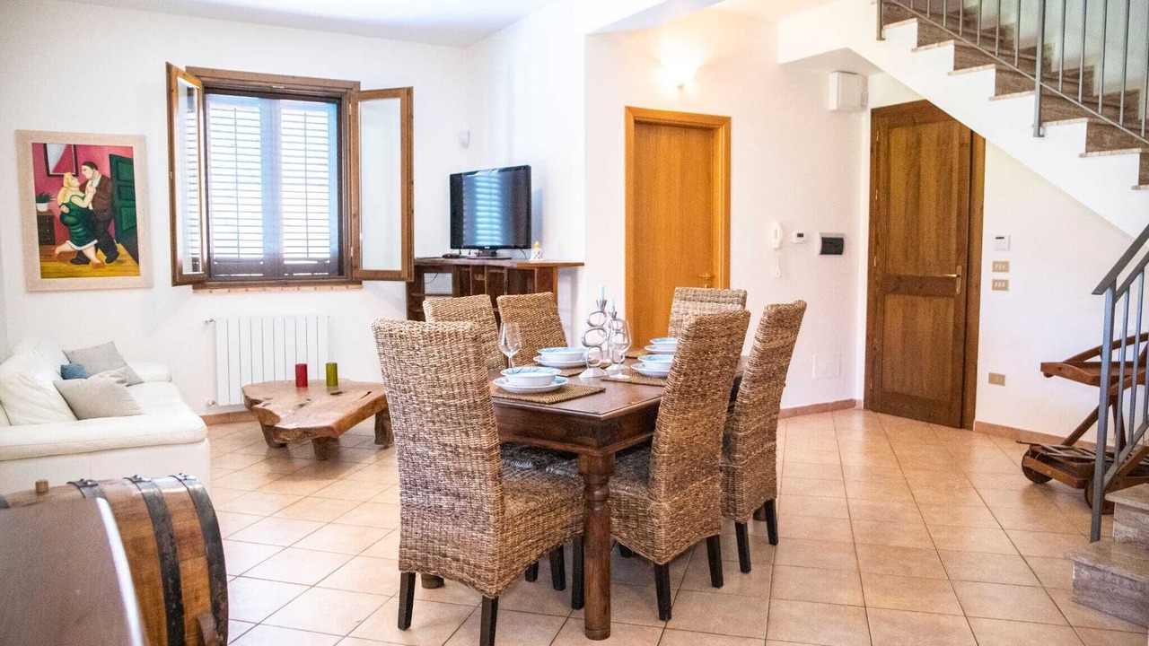 Photo of Livingroom in Torre Colonna-sperone