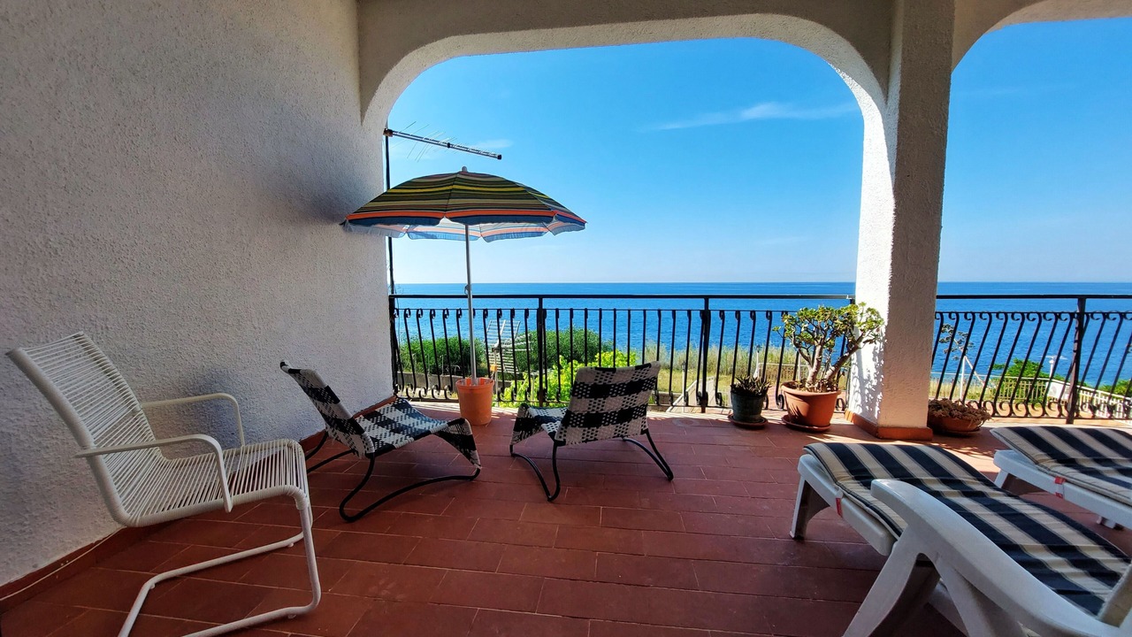 Photo of Patio Balcony in Motta San Giovanni