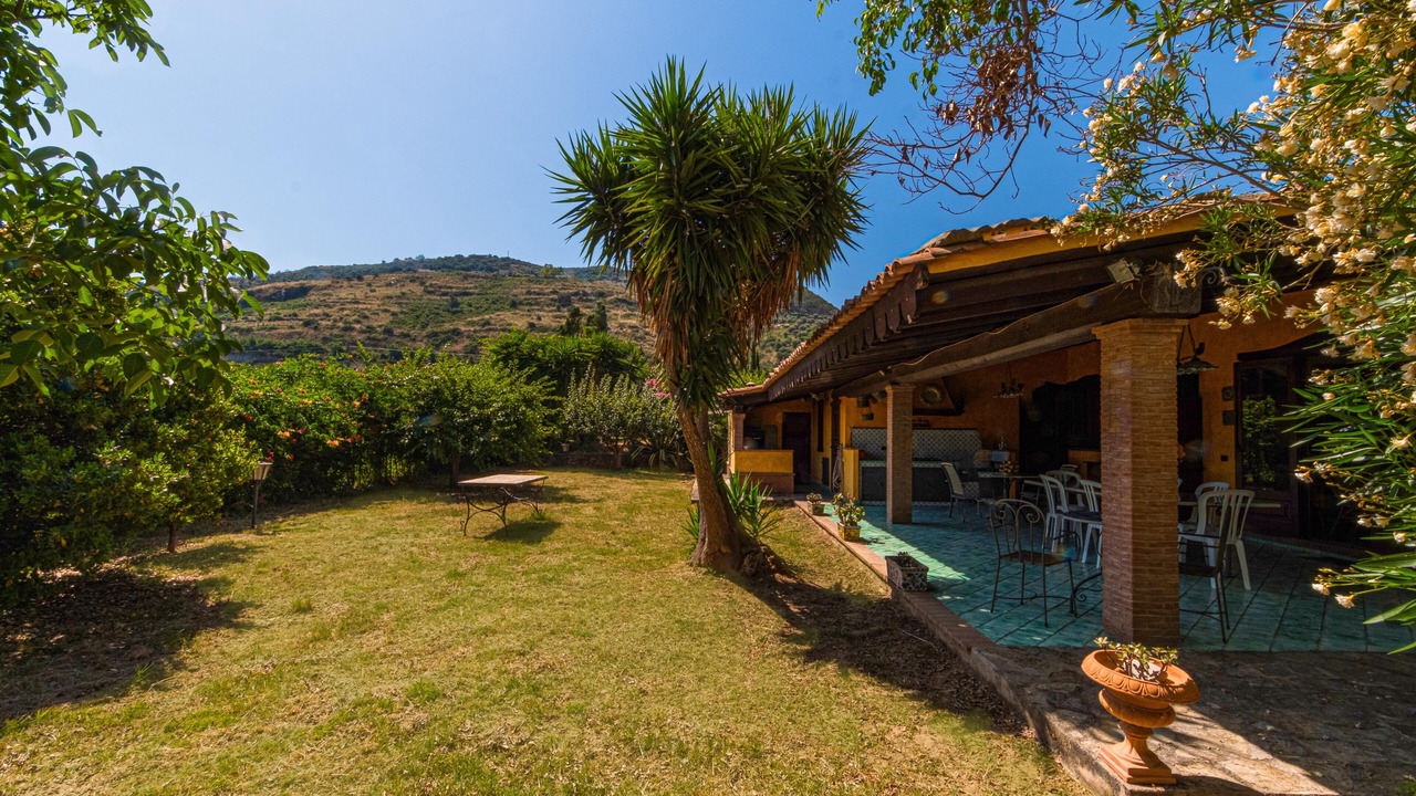 Photo of Outdoor in Sant'Agata di Militello