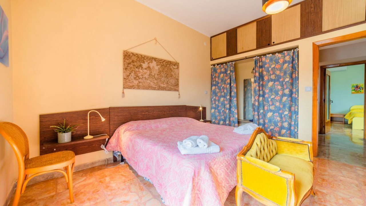 Photo of Bedroom in Acradina