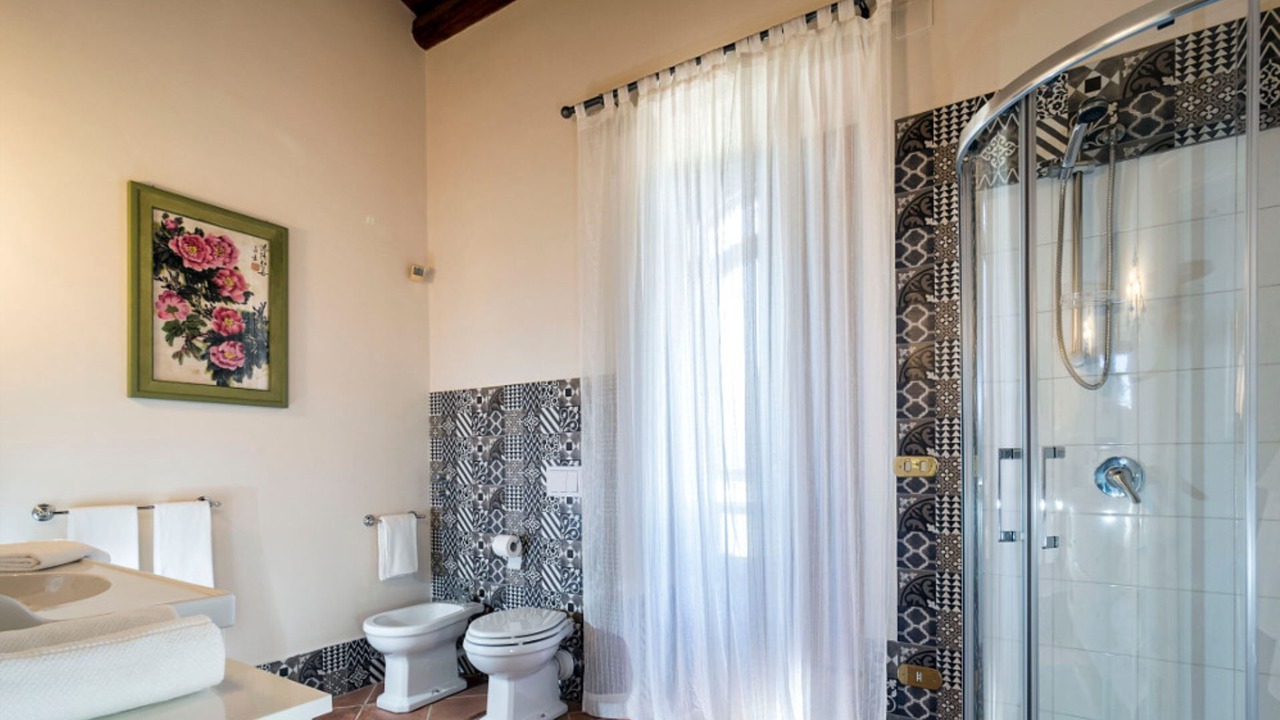 Photo of Bathroom in Carrozziere