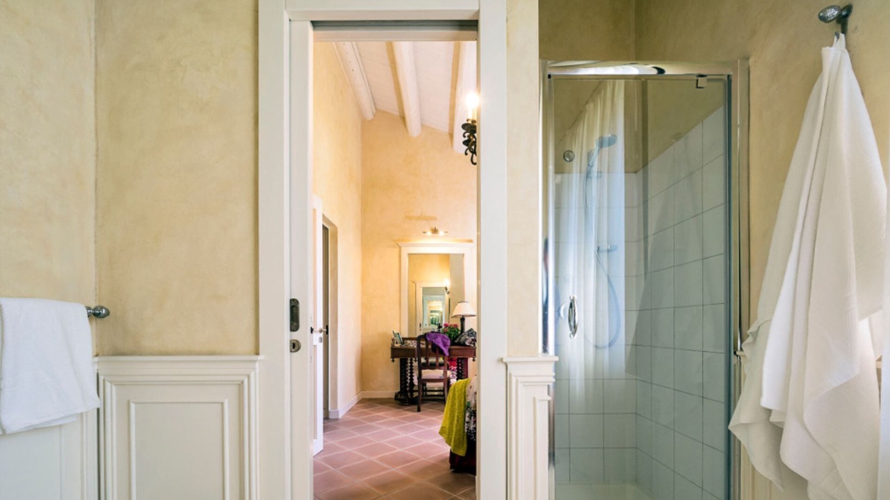 Photo of Bathroom in Carrozziere