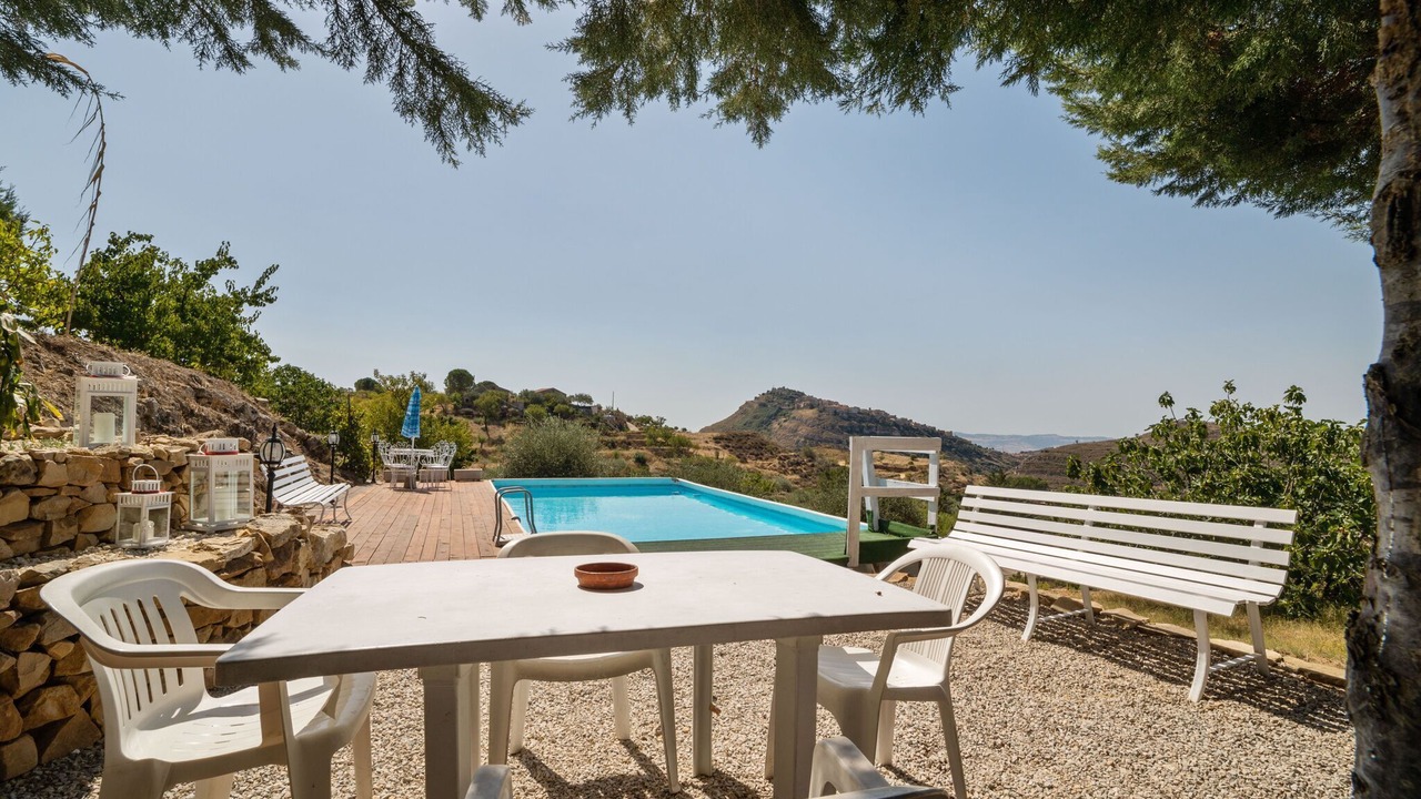 Photo of Outdoor in Nissoria
