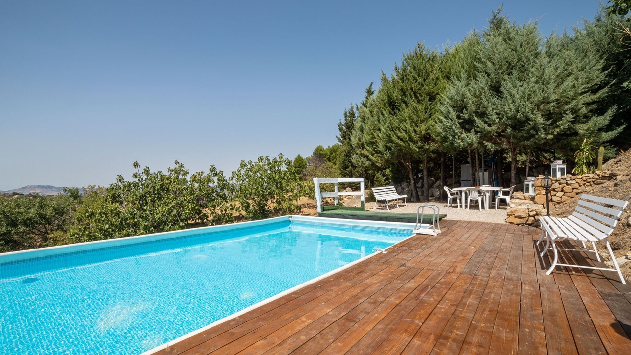 Photo of Outdoor in Nissoria