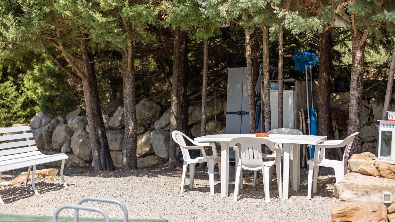 Photo of Outdoor in Nissoria