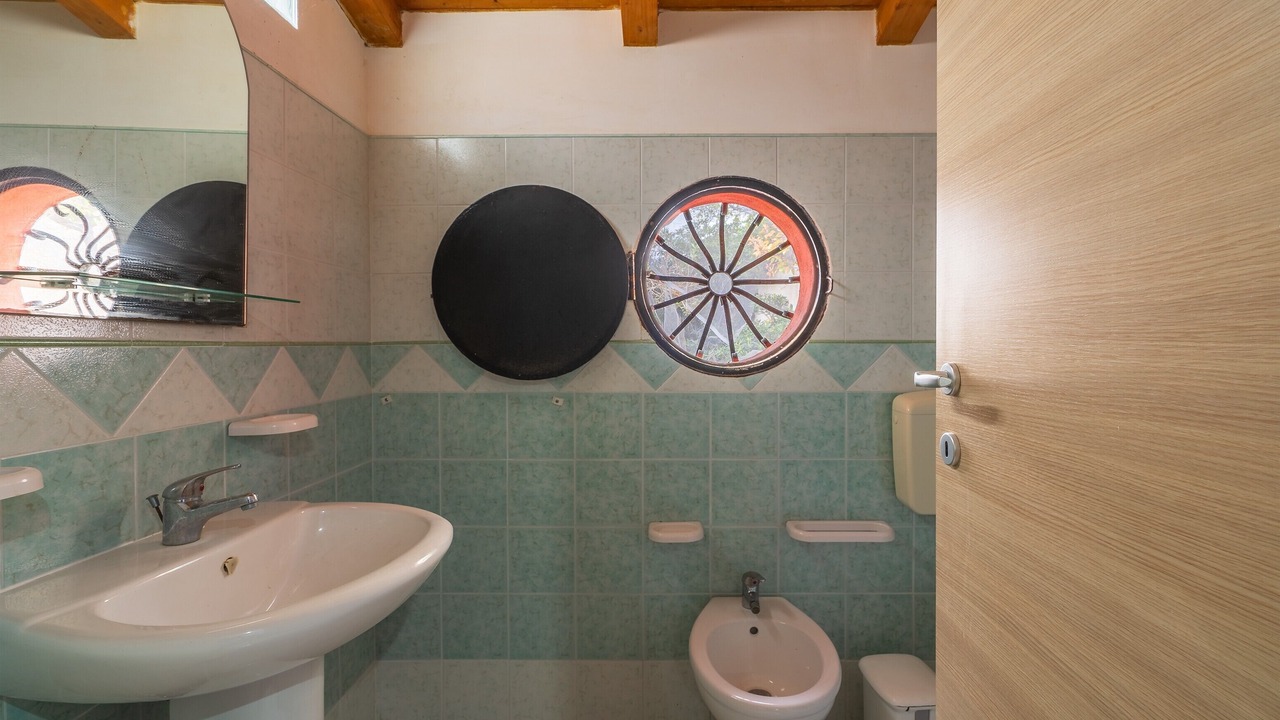 Photo of Bathroom in Granelli
