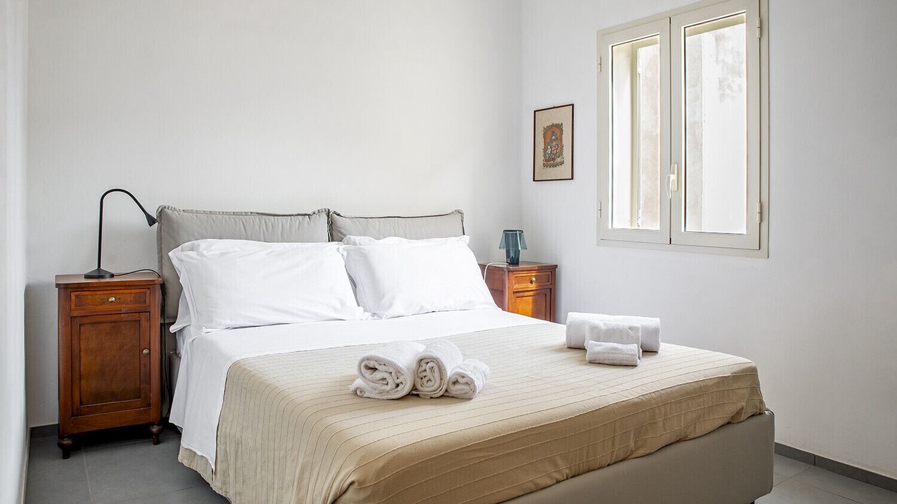 Photo of Bedroom in Noto Historic Centre