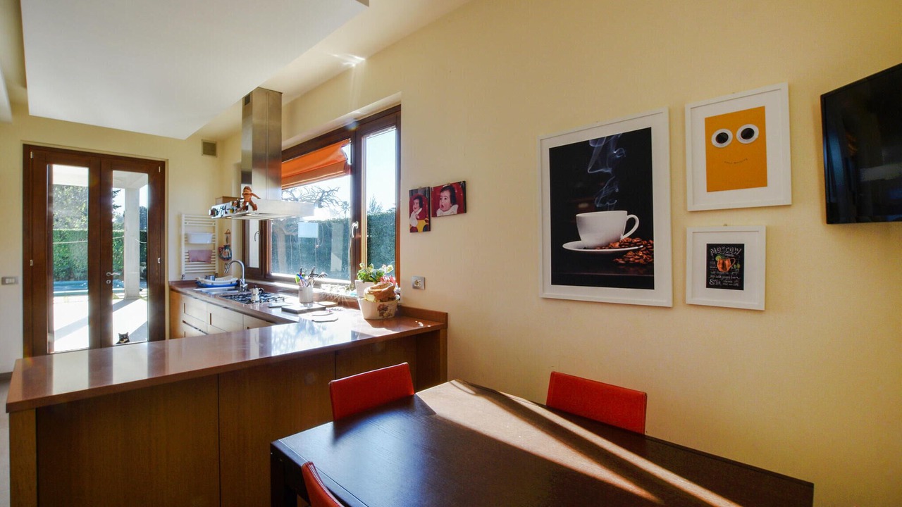 Photo of Others in Casa Papa