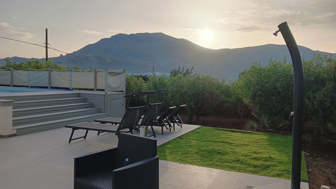 Photo of Patio Balcony in Scopello