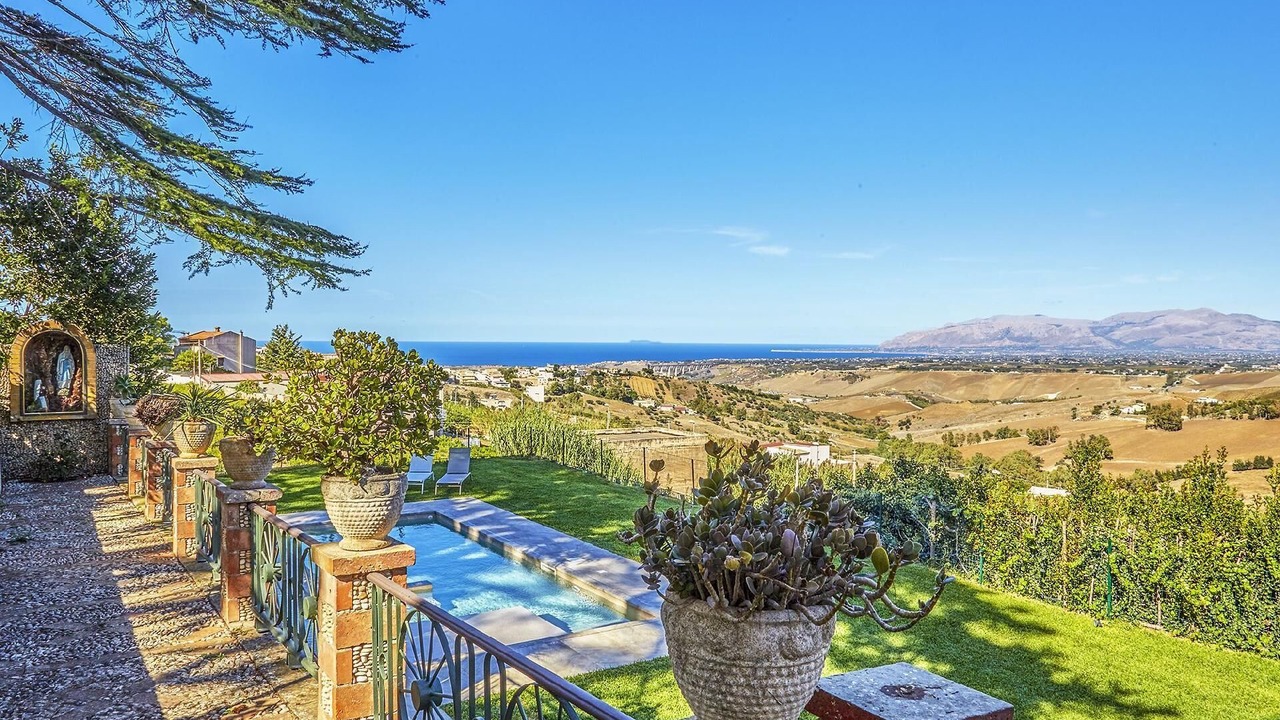 Photo of Outdoor in Alcamo