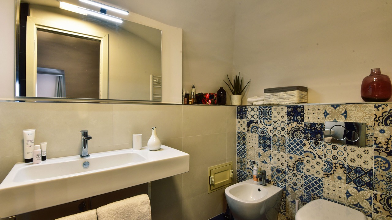 Photo of Bathroom in Catania City Centre