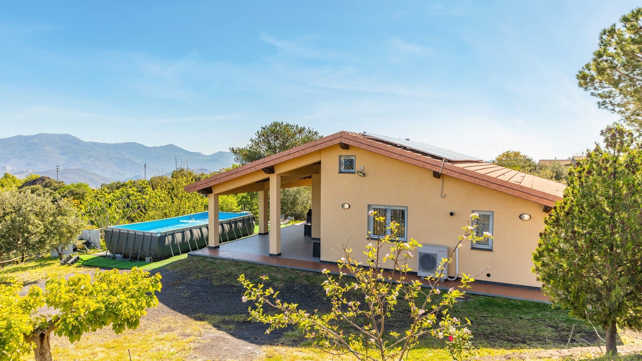 Photo of Outdoor in Solicchiata