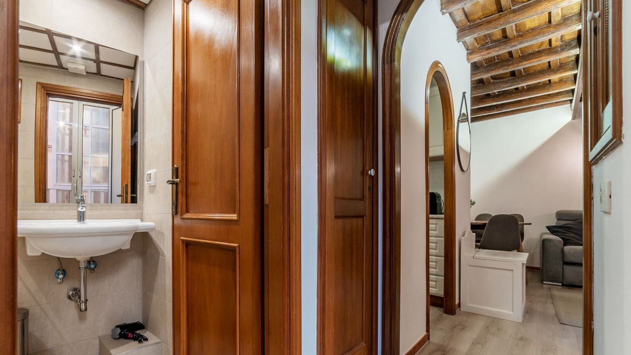 Photo of Bathroom in Rione VII Regola