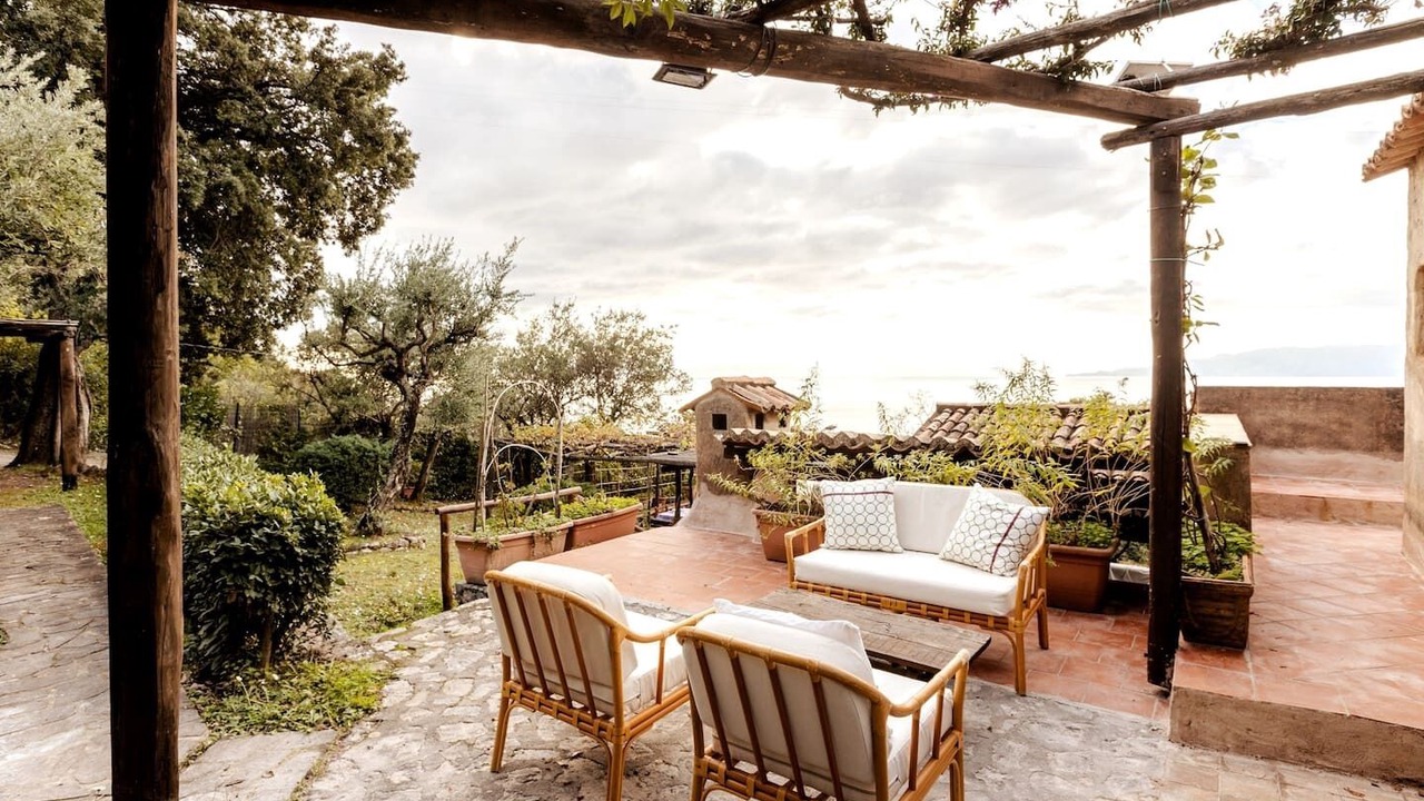 Photo of Patio Balcony in Cersuta