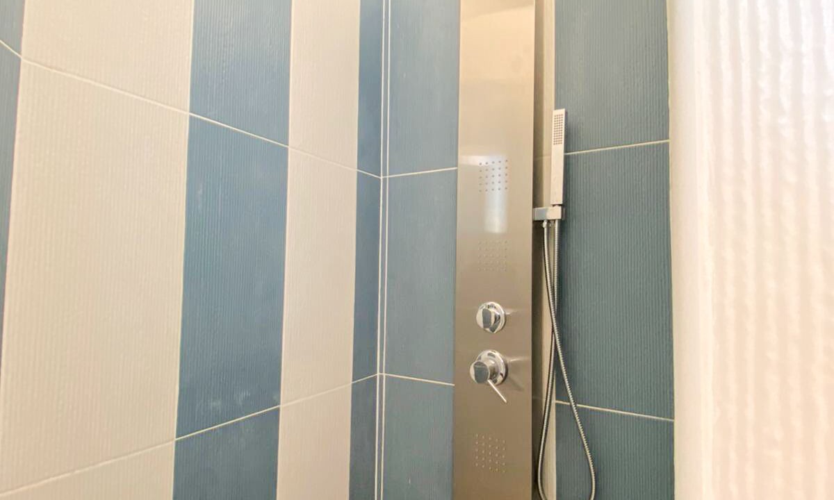 Photo of Bathroom in Reitani