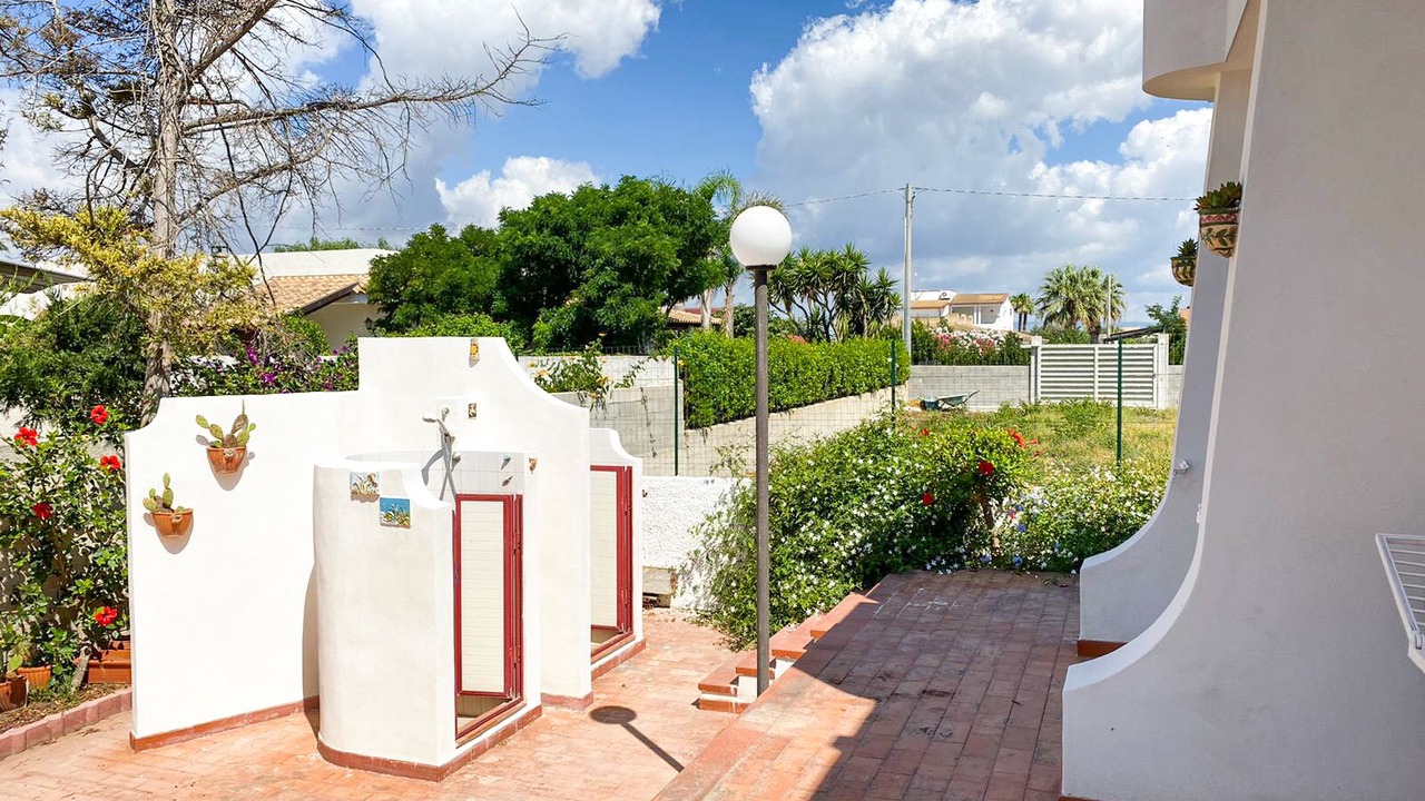 Photo of Outdoor in Reitani