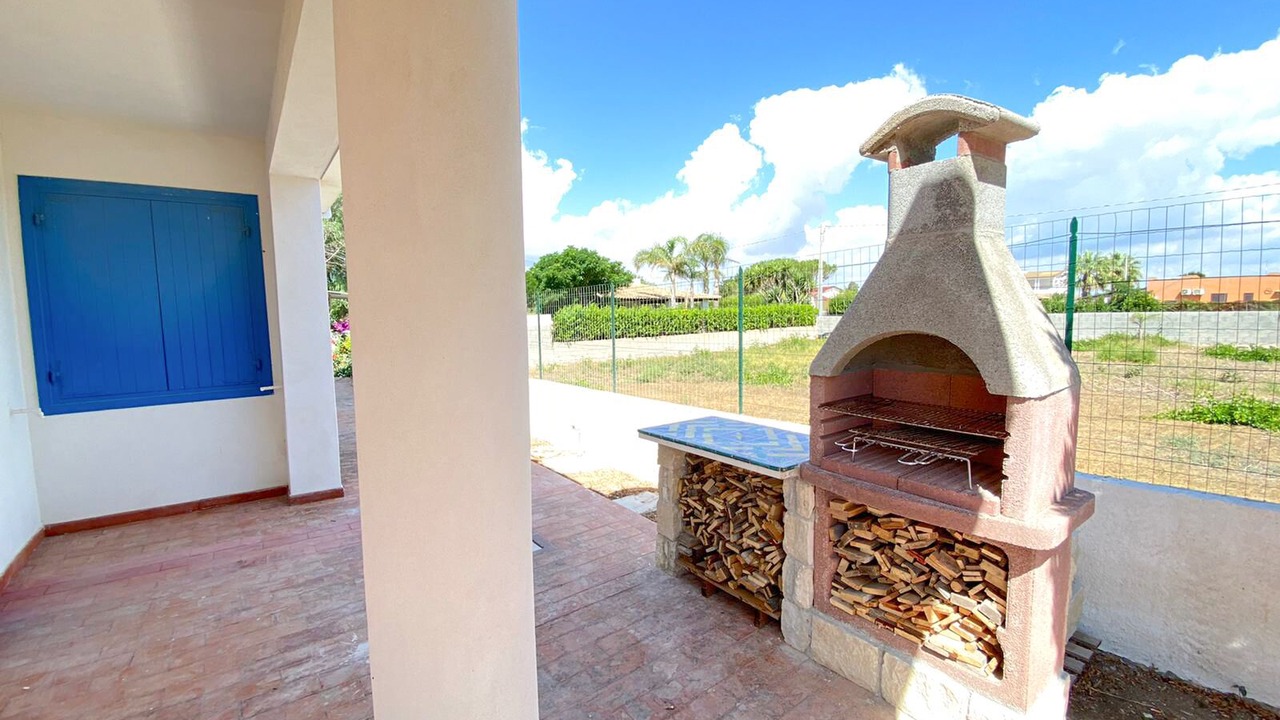 Photo of Patio Balcony in Reitani