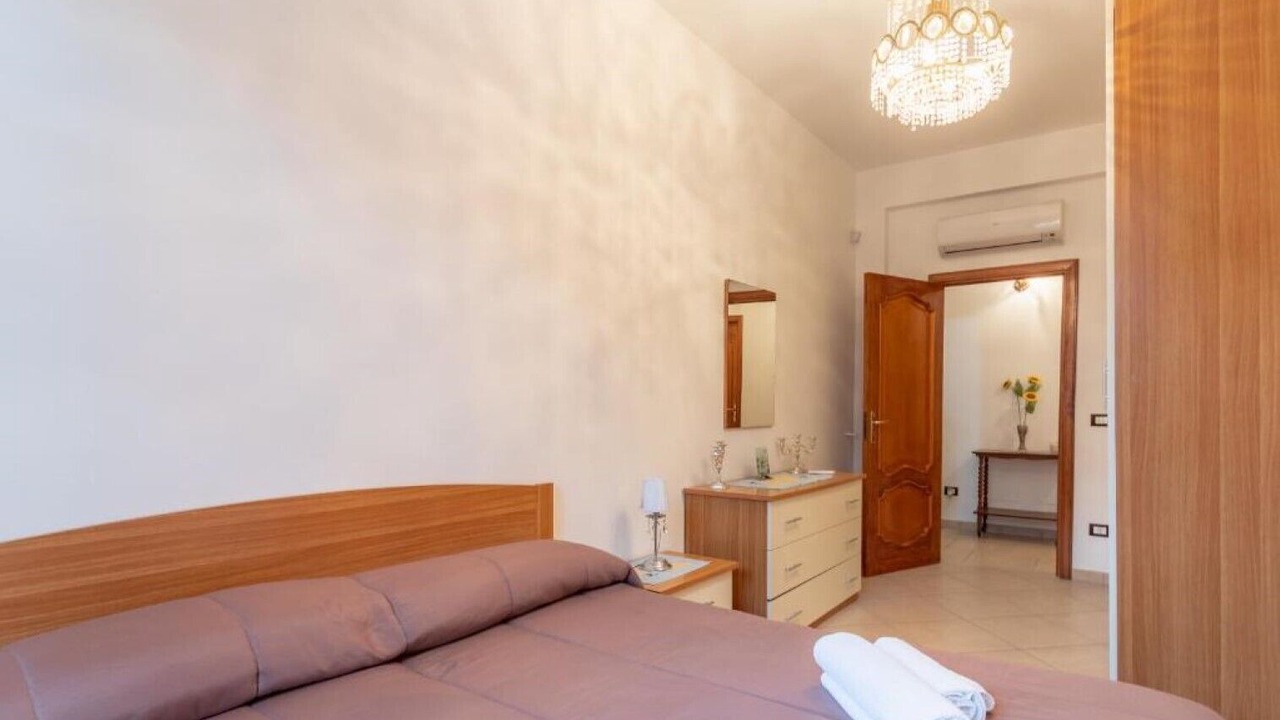 Photo of Bedroom in Avola