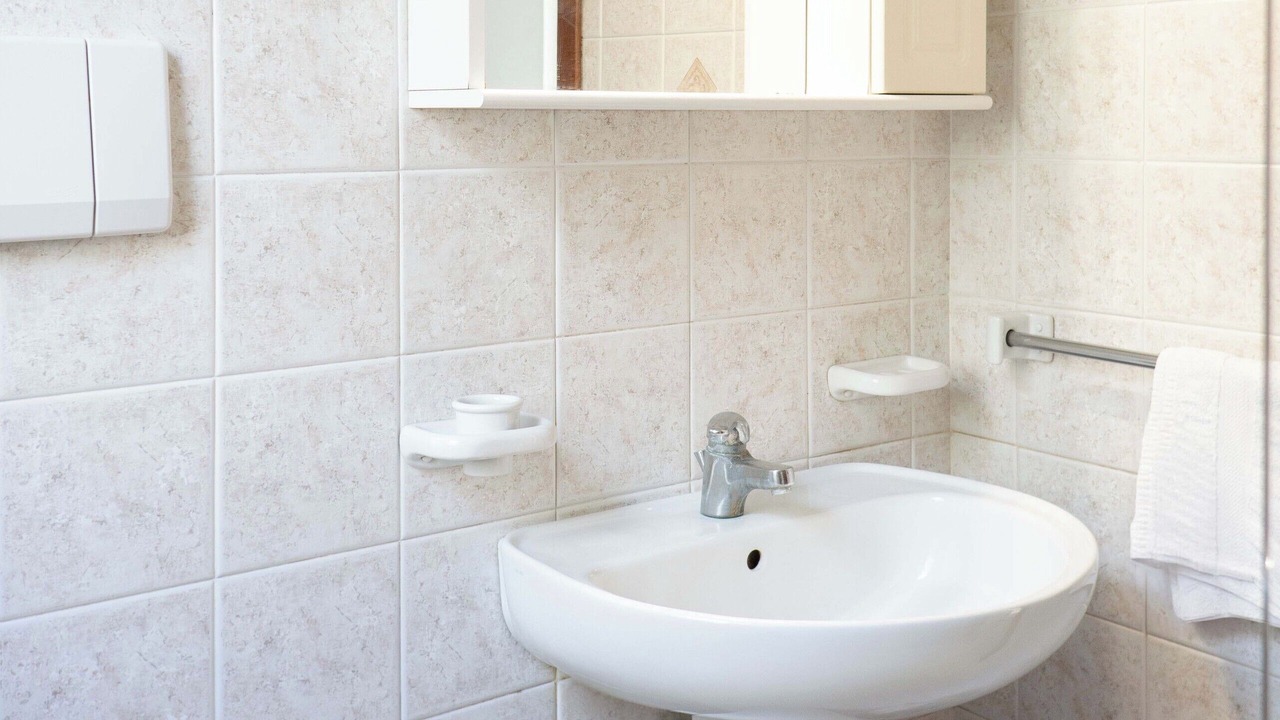 Photo of Bathroom in Forio