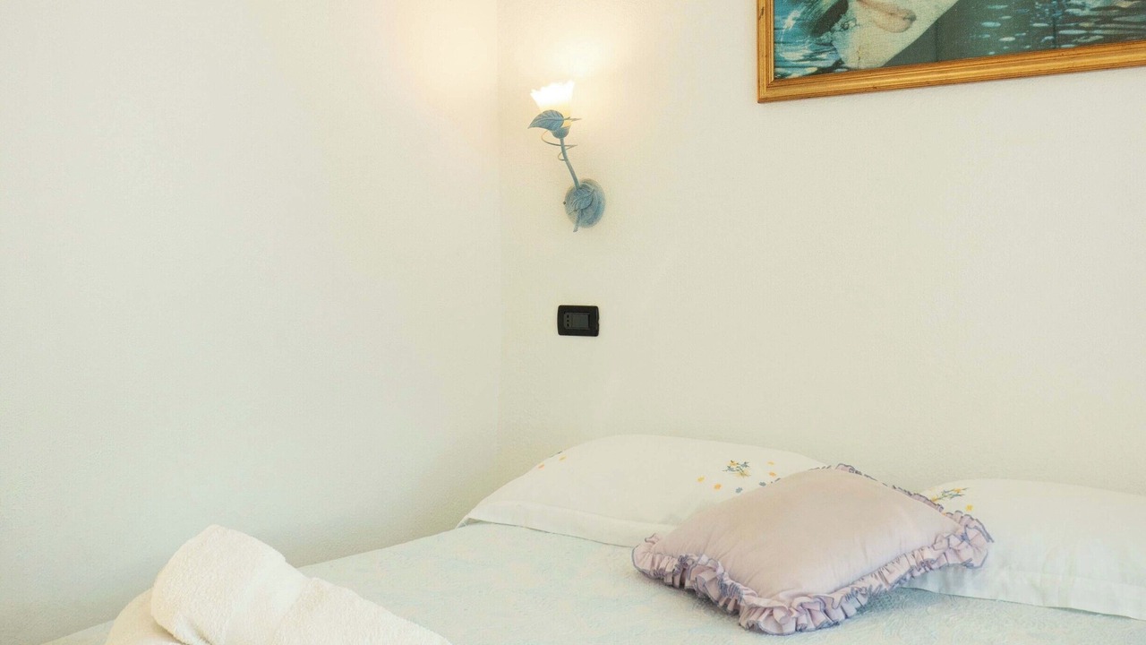 Photo of Bedroom in Forio