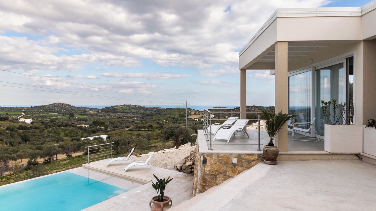 Photo of Outdoor in Avola