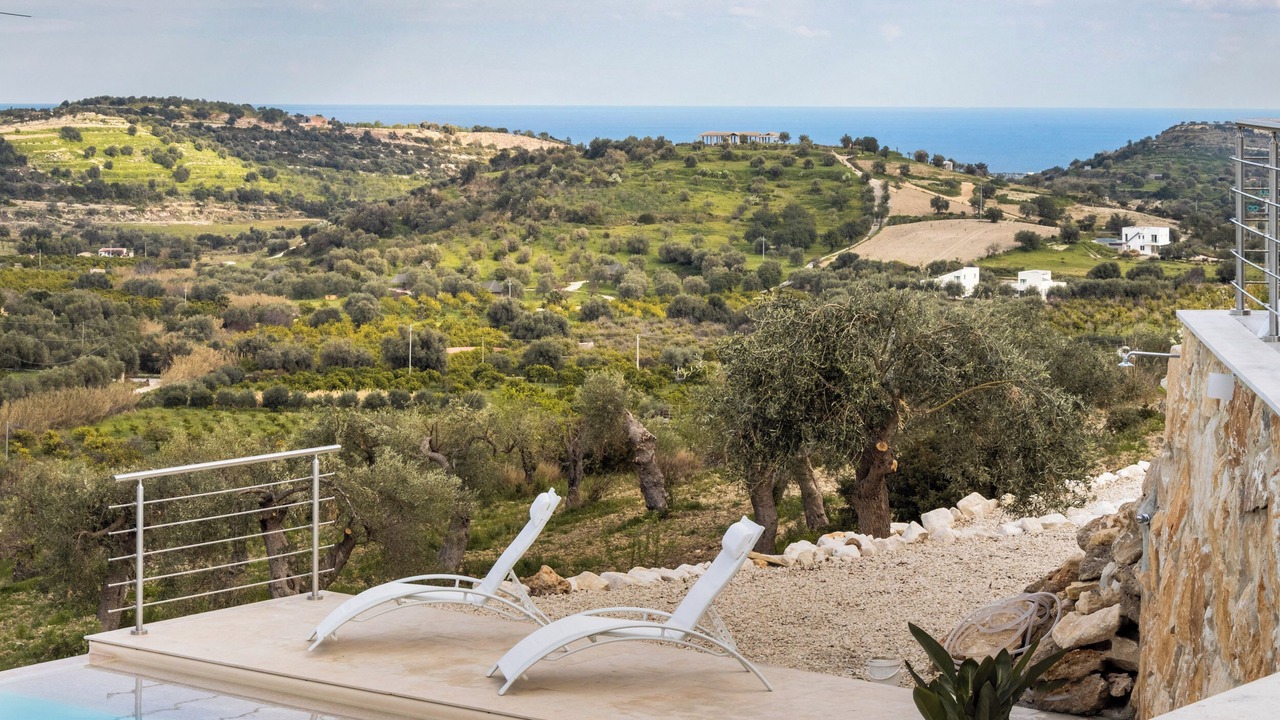 Photo of Outdoor in Avola