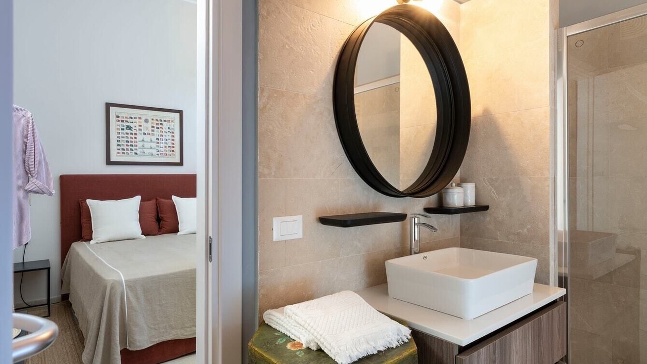 Photo of Bathroom in Noto Historic Centre