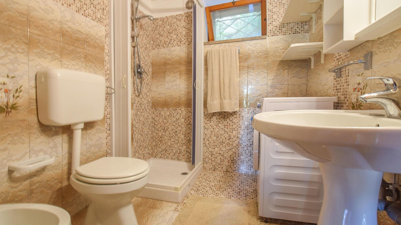 Photo of Bathroom in Zambrone