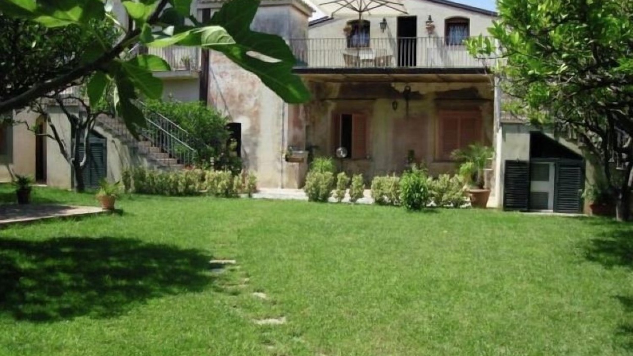 Photo of Outdoor in Fitili