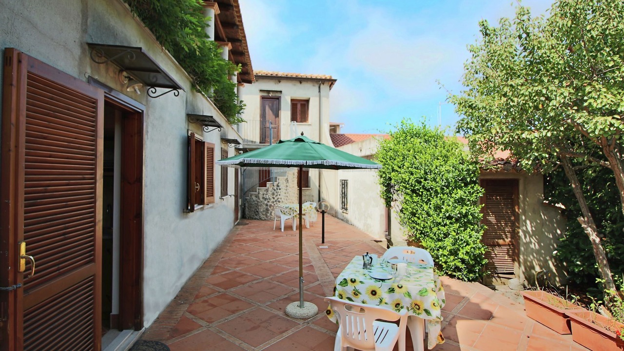 Photo of Outdoor in Fitili