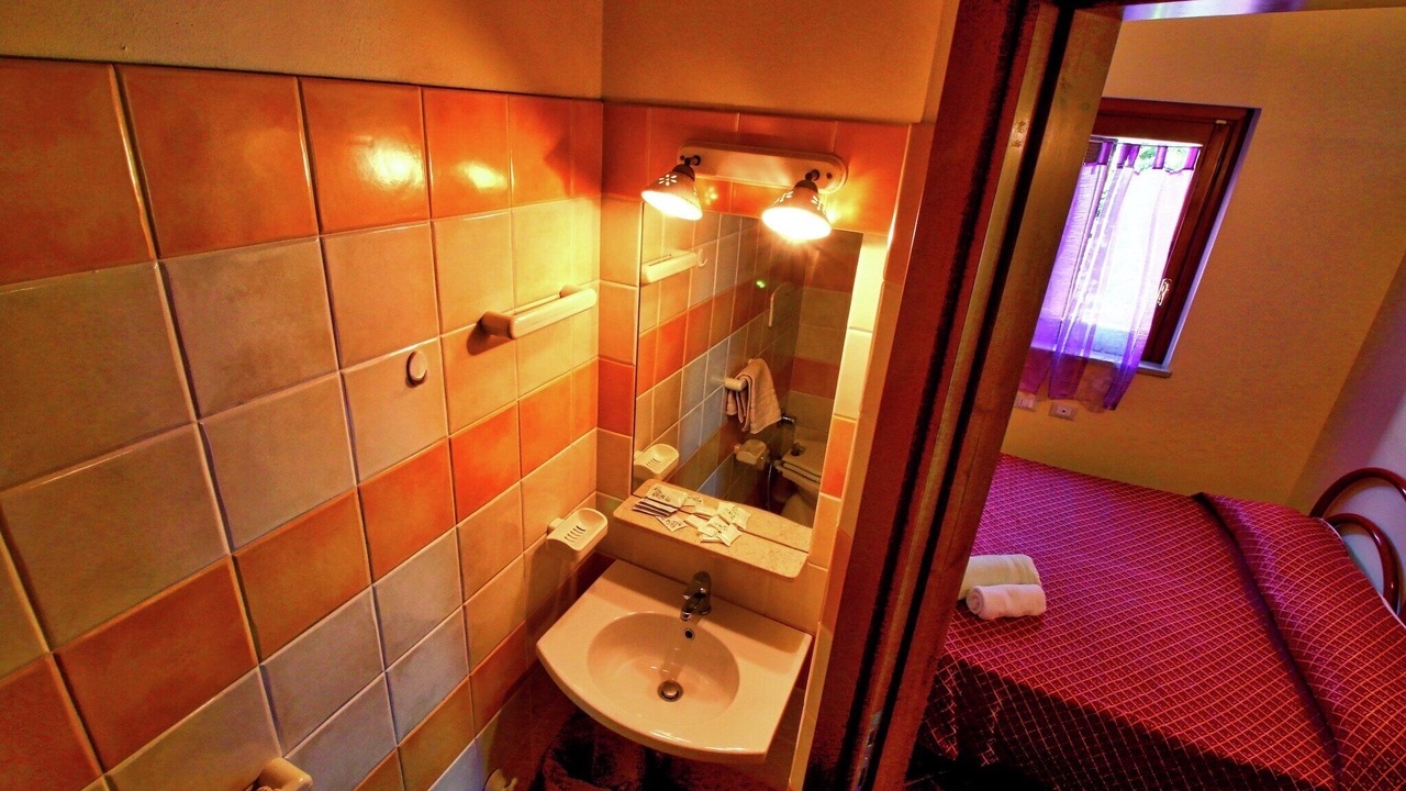 Photo of Bathroom in Fitili