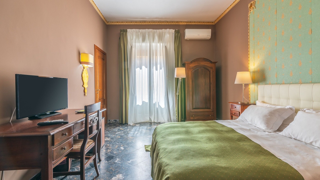 Photo of Bedroom in Noto Historic Centre