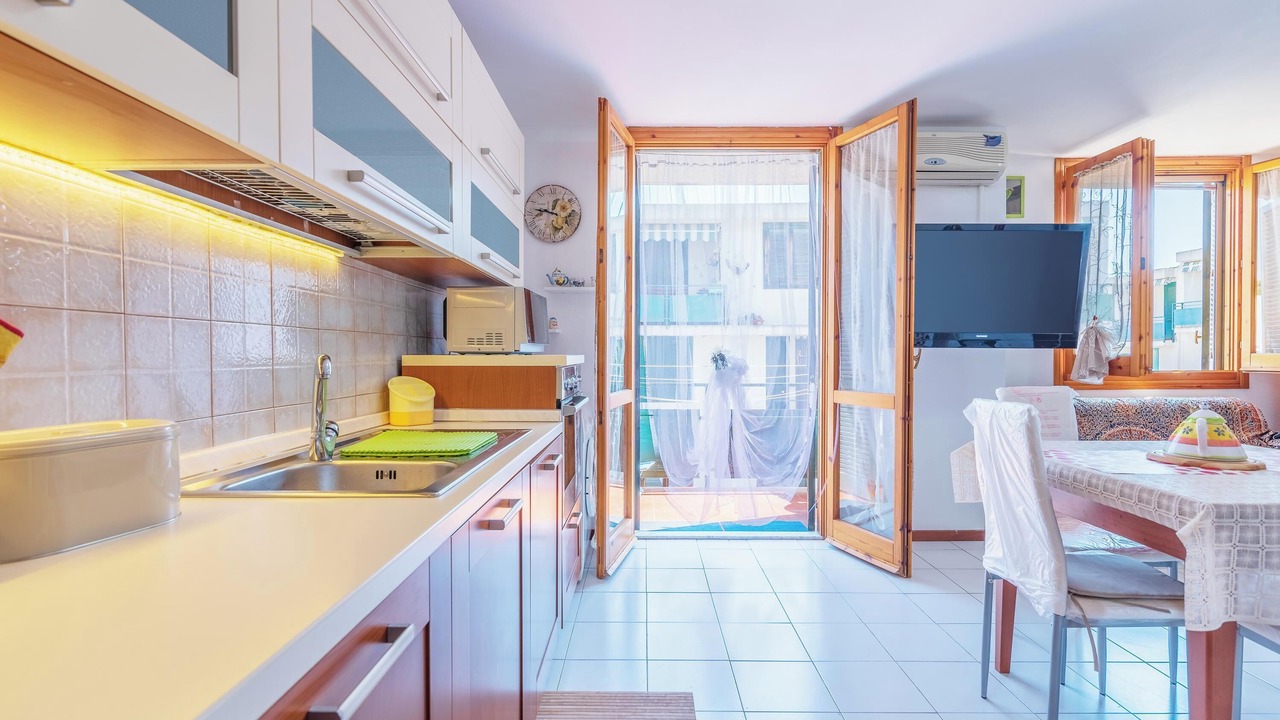 Photo of Kitchen in Costa Saracena-Castelluccio