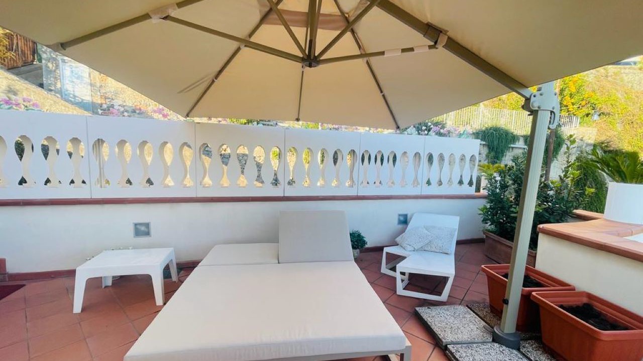 Photo of Patio Balcony in Historical Downtown Salerno