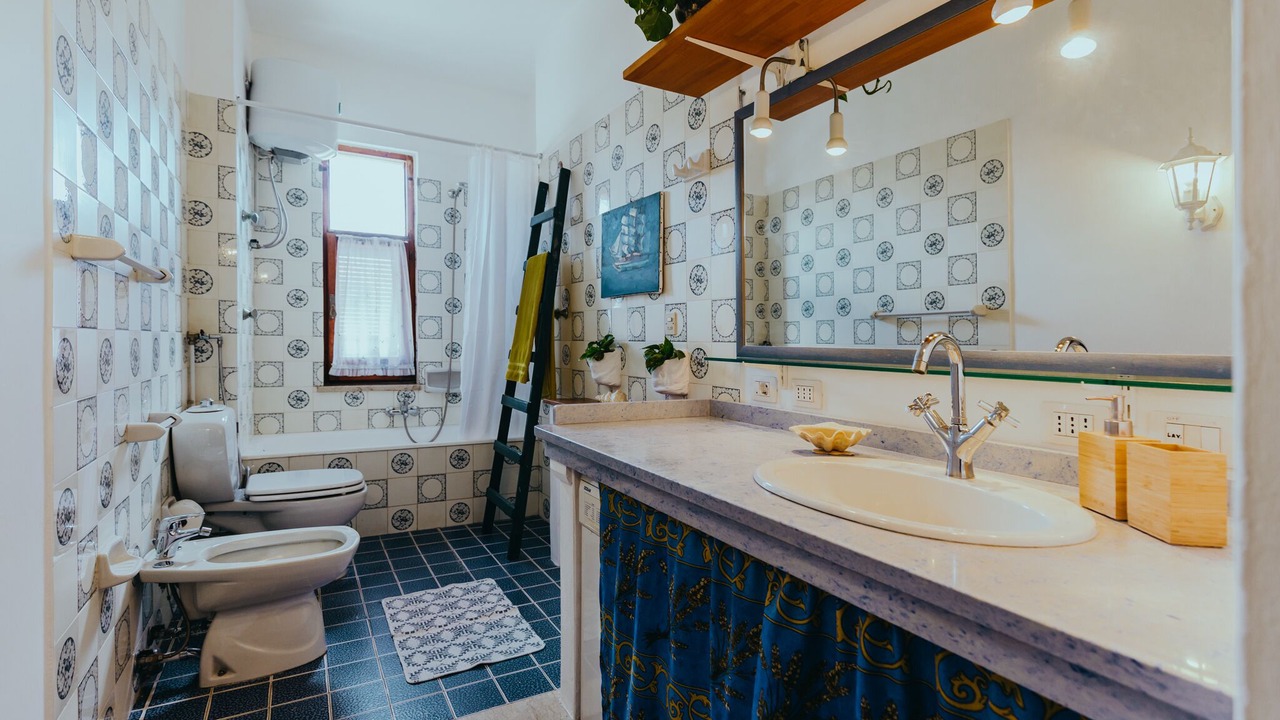 Photo of Bathroom in Ognina