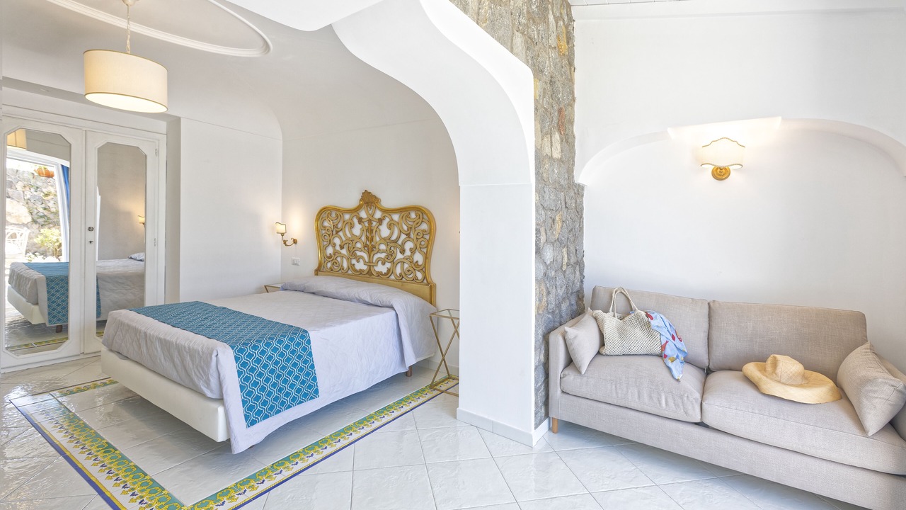 Photo of Bedroom in Forio