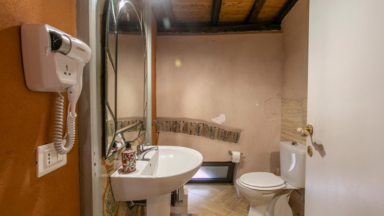 Photo of Bathroom in Santa Venerina
