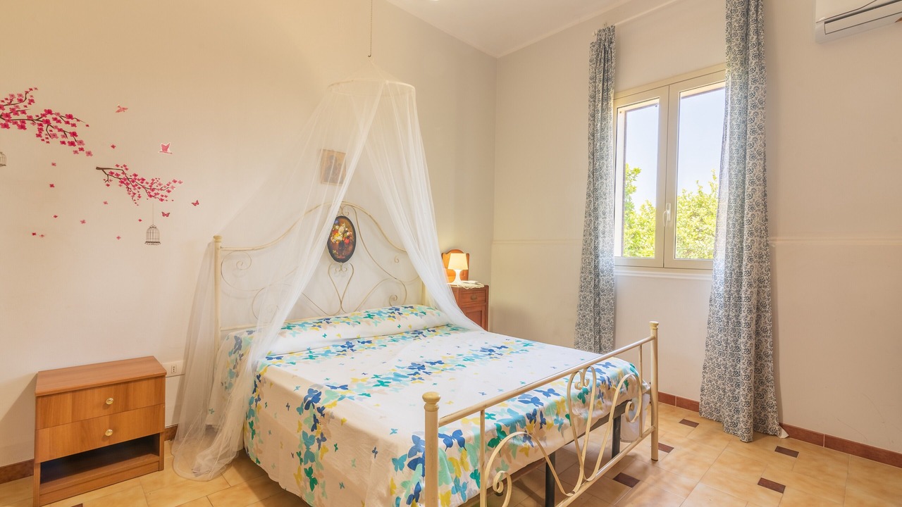 Photo of Bedroom in Falaride
