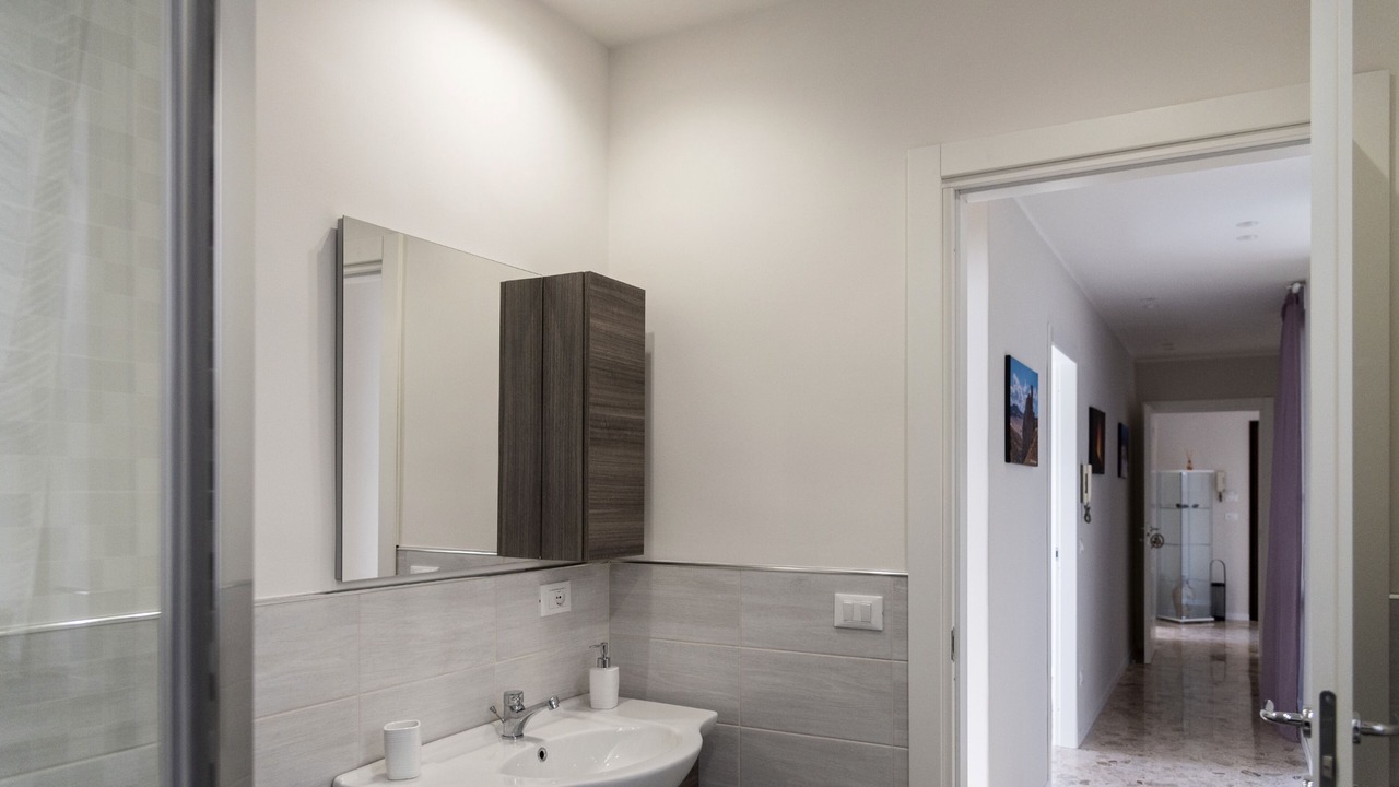 Photo of Bathroom in Catania City Centre