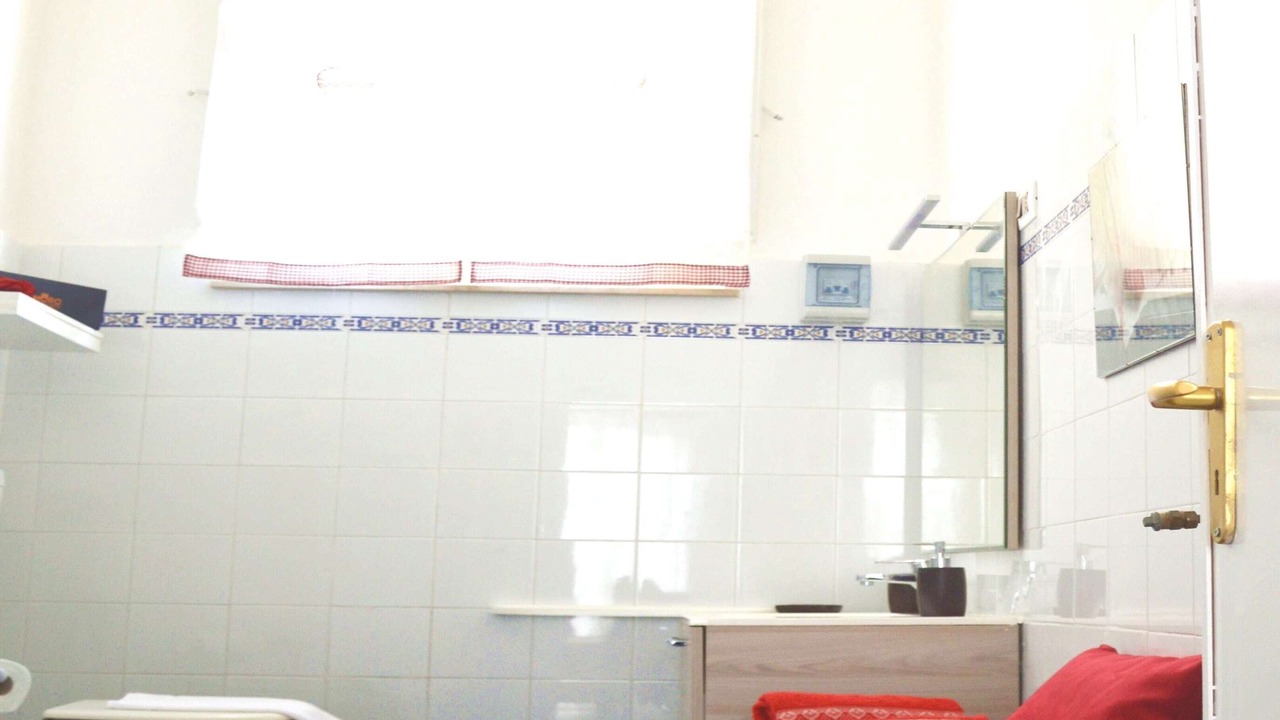 Photo of Bathroom in Caltagirone