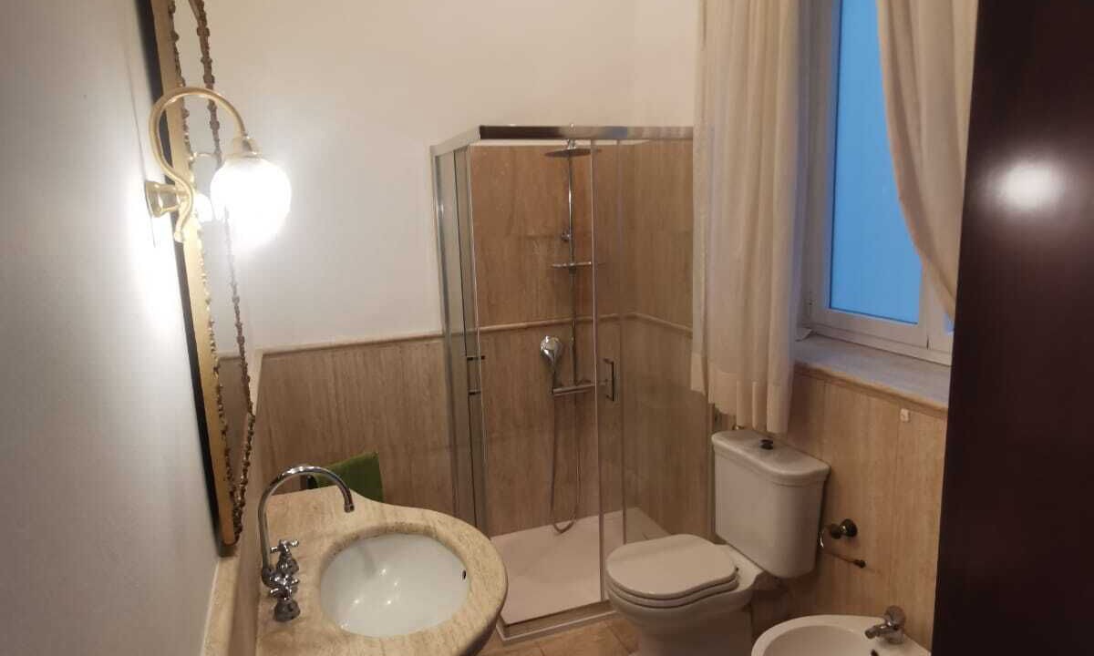 Photo of Bathroom in Quartieri Nuovi della Mosella