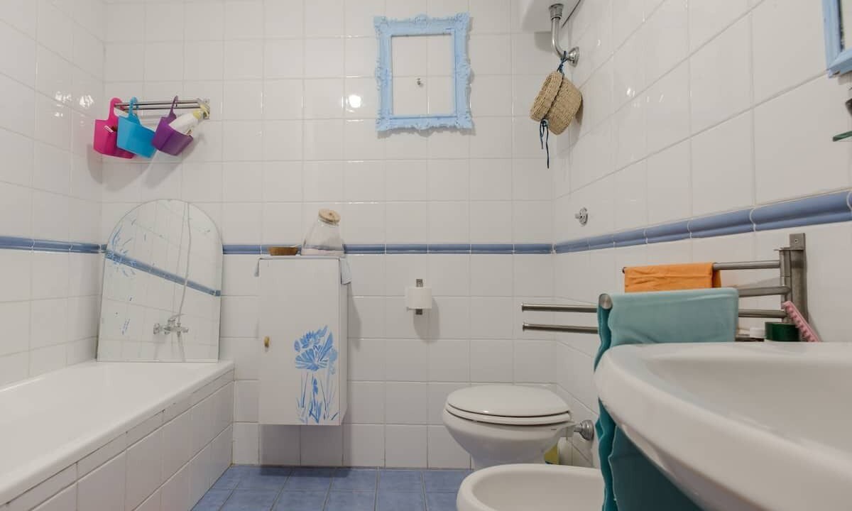 Photo of Bathroom in Quartieri Spagnoli