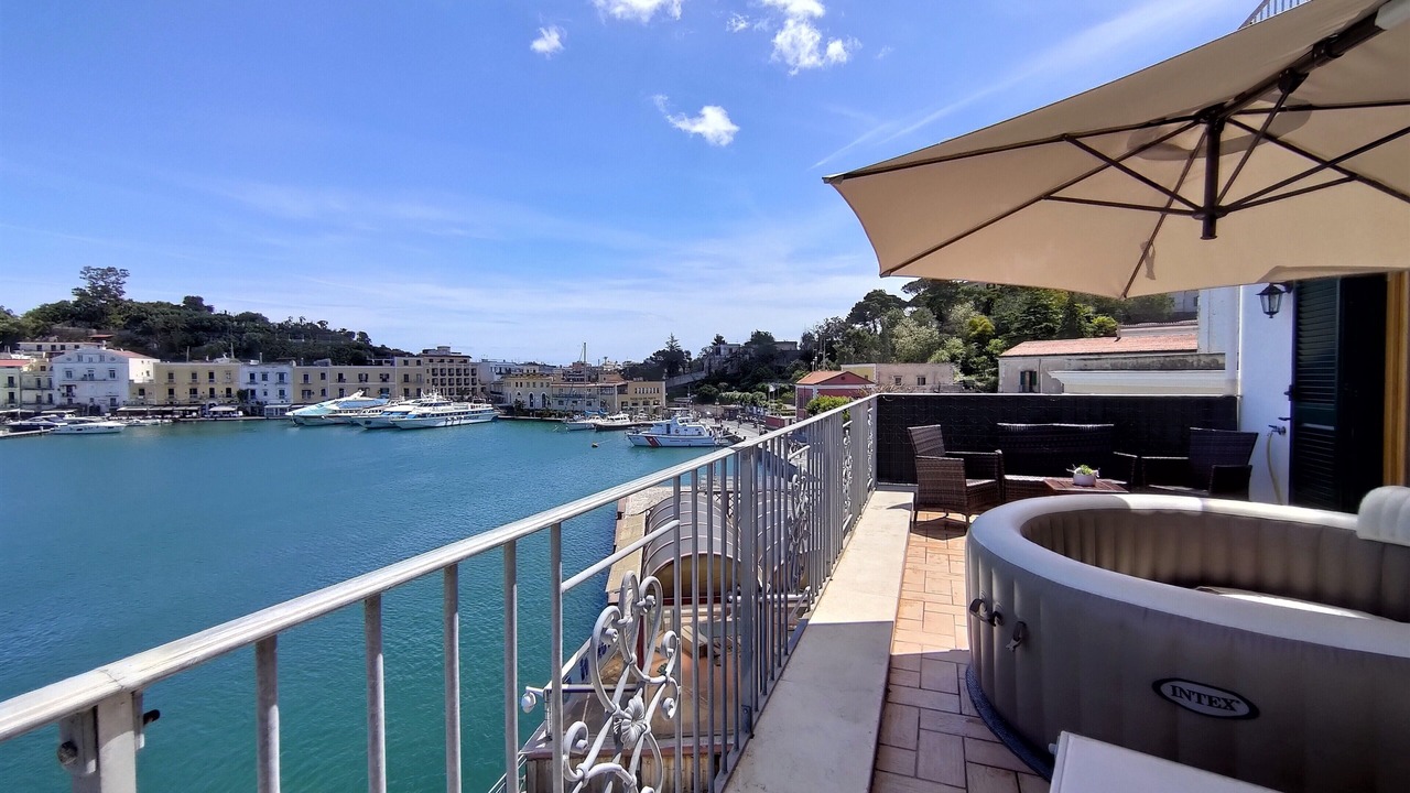 Photo of Patio Balcony in Ischia Porto