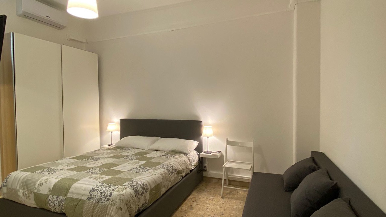 Photo of Bedroom in Esquilino