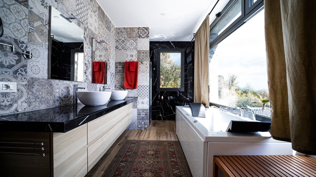 Photo of Bathroom in Piedimonte Etneo