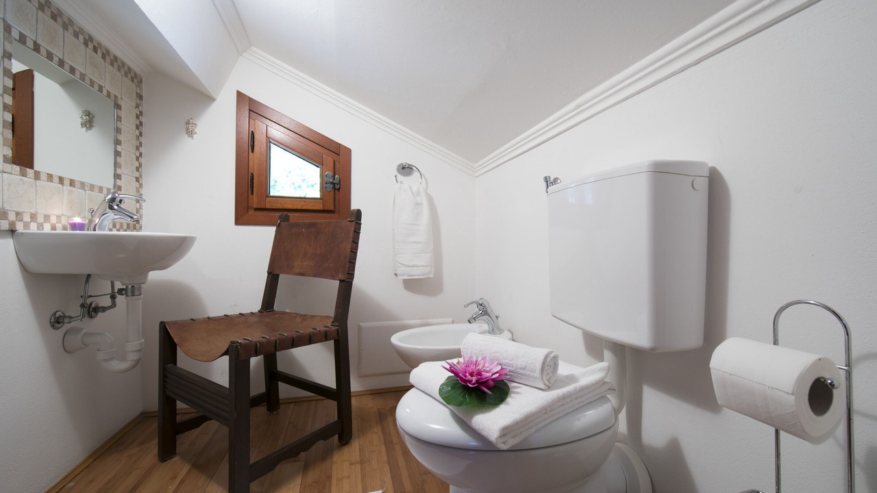 Photo of Bathroom in Camporosso