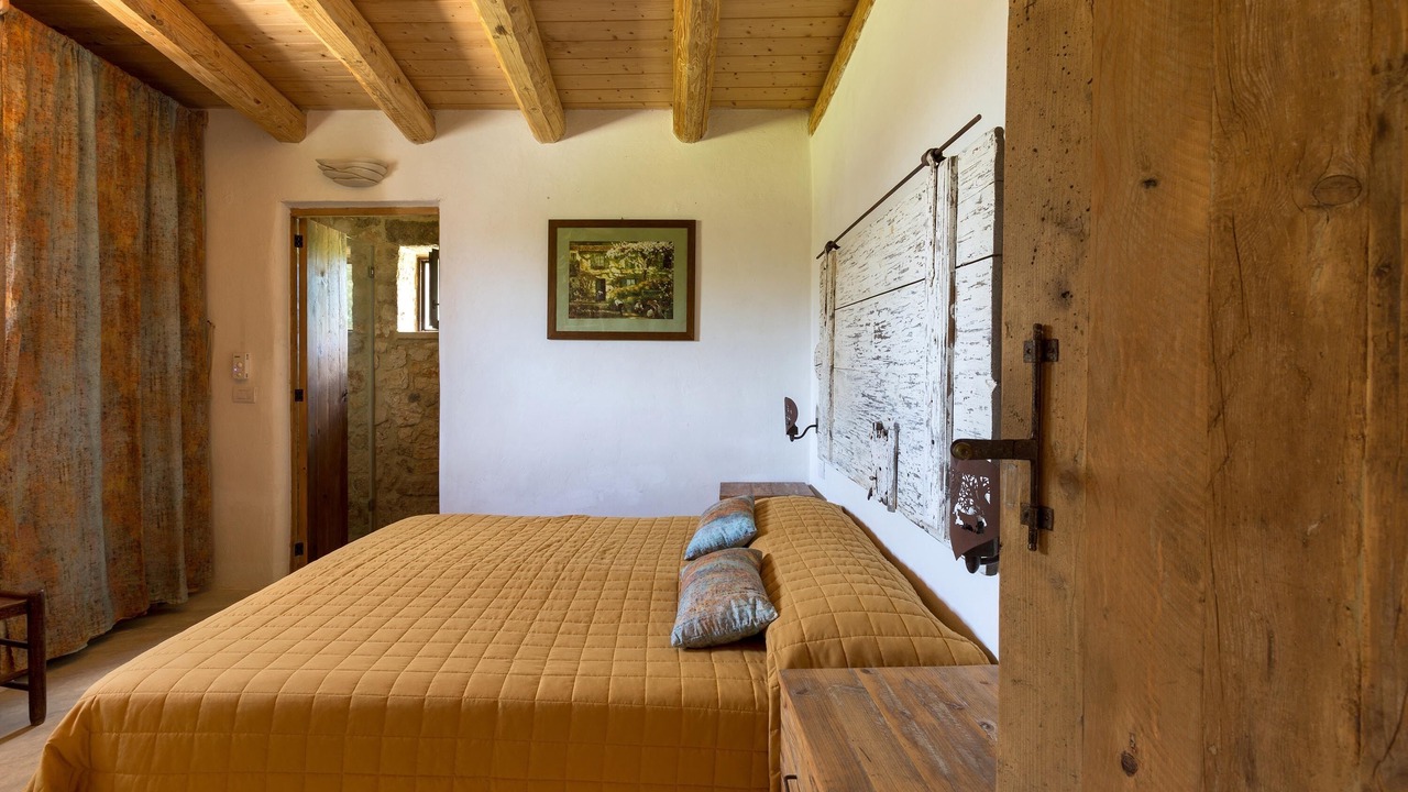 Photo of Bedroom in Salve